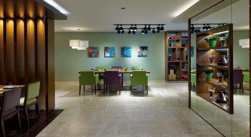 Damac Maison The Vogue Dubai Bagian luar foto Interior of the hotel
