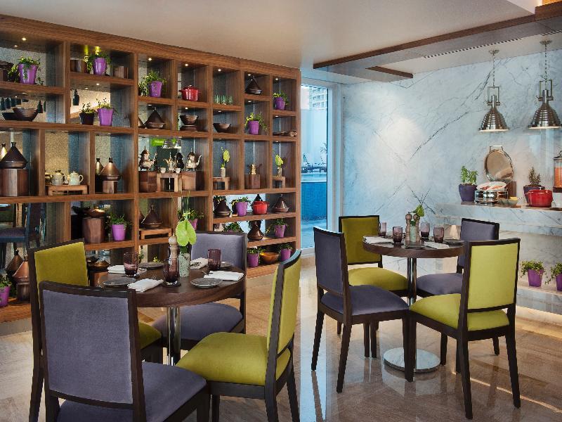 Damac Maison The Vogue Dubai Bagian luar foto The restaurant